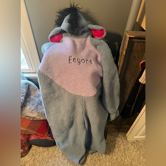 Eeyore onesie Pajamas Size XL - Picture 2 of 6